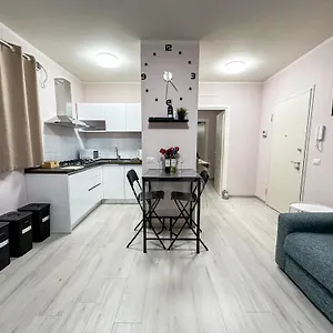 La Rosa Dei Venti Con Parcheggio E Ampio Giardino In Centro Appartement